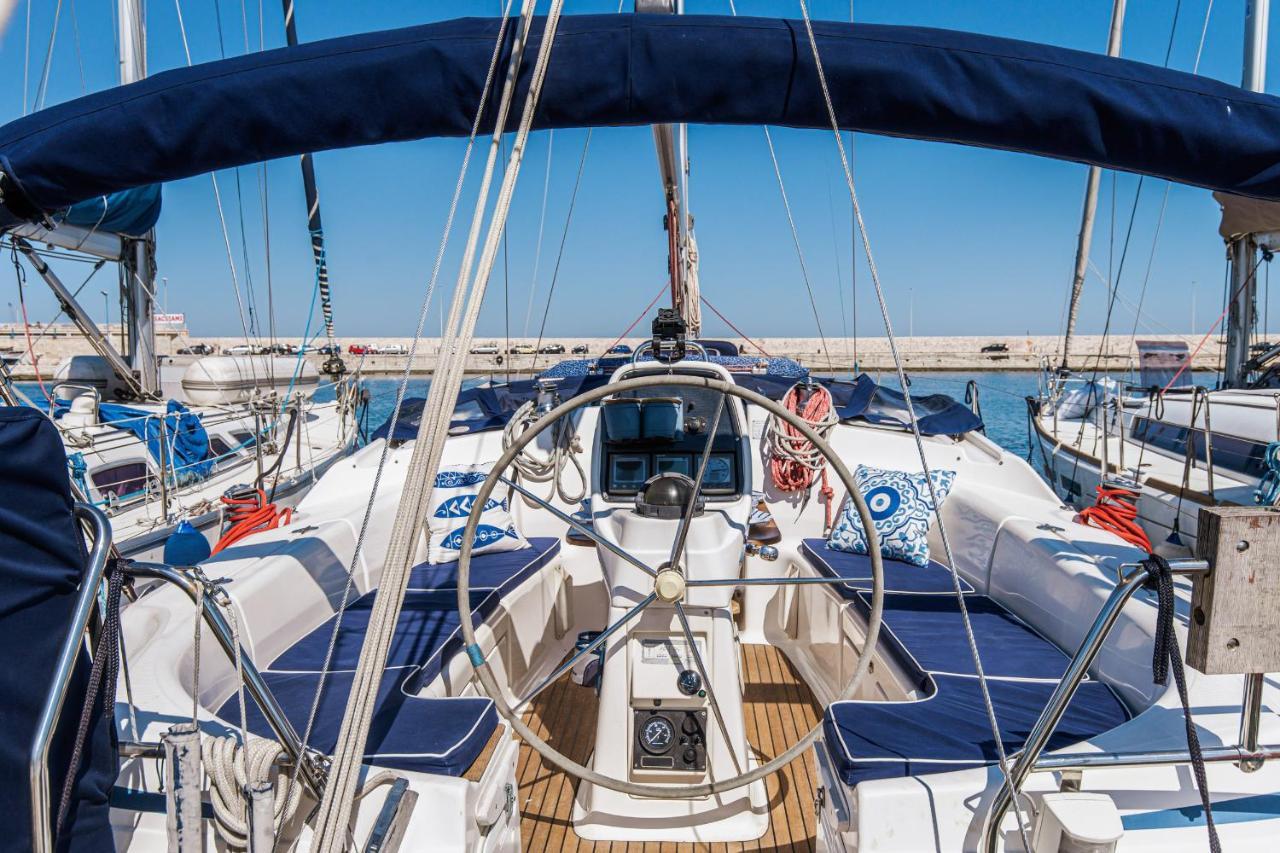 Charming Sailing Boat - Le Dimore Di Ines Bari Exterior photo