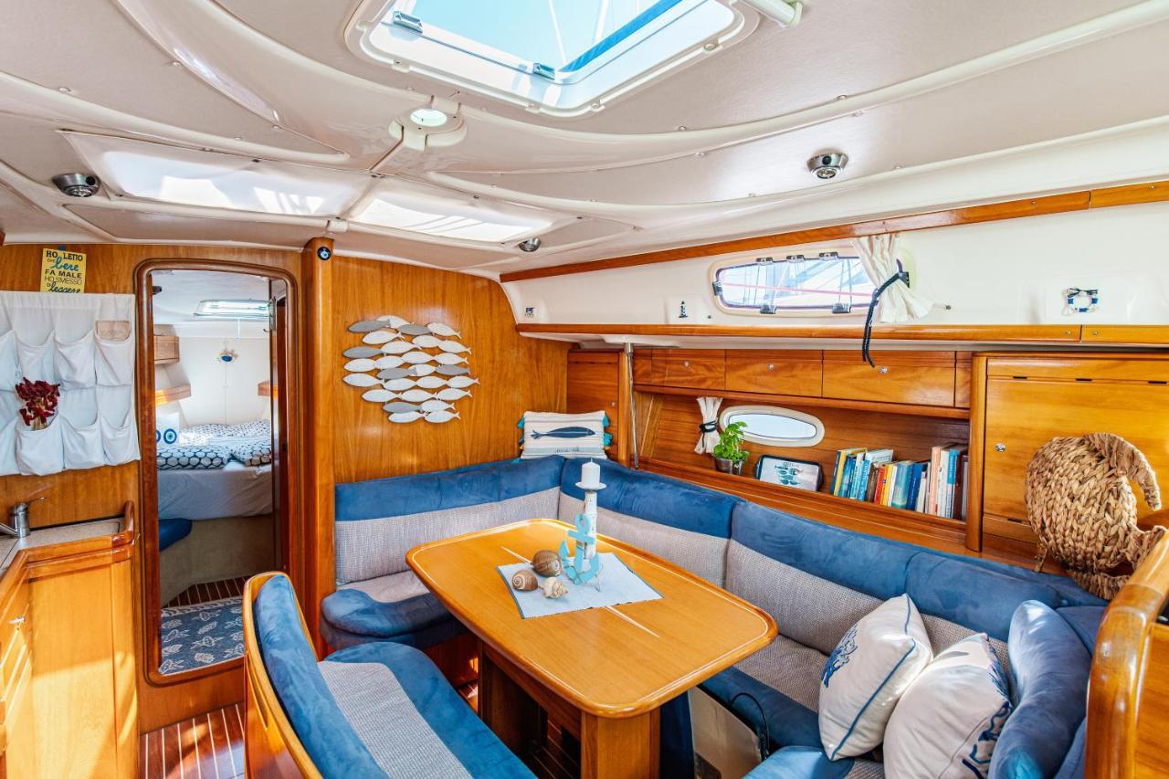 Charming Sailing Boat - Le Dimore Di Ines Bari Exterior photo